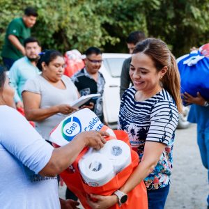 8c365df6-91d8-4980-a262-721705f169b4