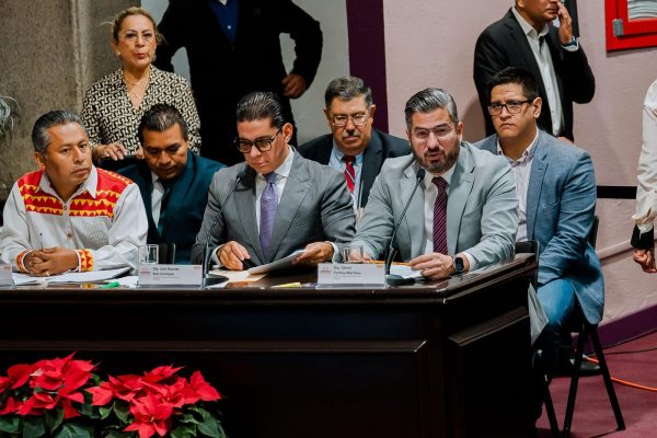 d98b5a09-2790-4e8d-bf17-1449fed4e91f